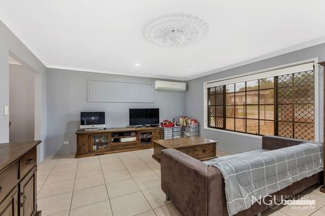 Property photo of 18 Olive Street Flinders View QLD 4305