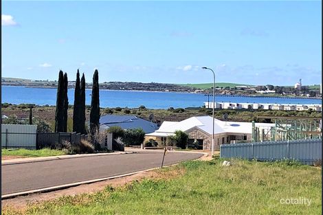 Property photo of 19 Herbert Edwards Drive Streaky Bay SA 5680