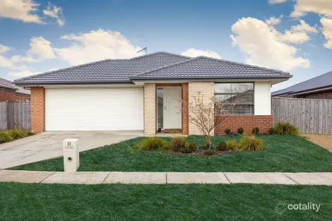 Property photo of 11 Banff Road Winter Valley VIC 3358