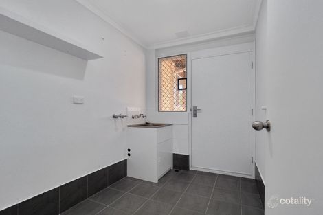 Property photo of 27 Rendell Way Koondoola WA 6064