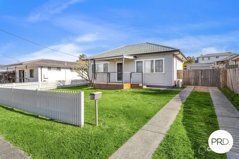273 KANAHOOKA RD, DAPTO, NSW 2530