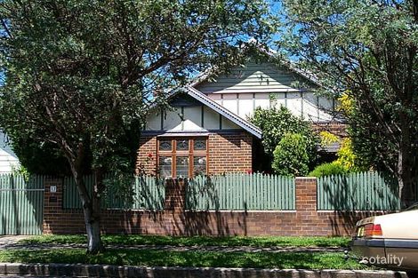 17 Warrah St, Hamilton East, NSW 2303