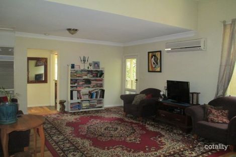 Property photo of 8 Maillard Street Cockatoo VIC 3781