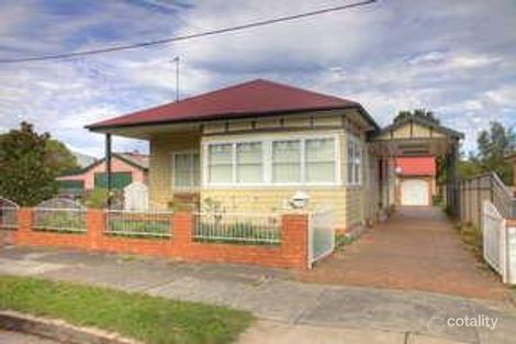 5 Everton St, Hamilton East, NSW 2303