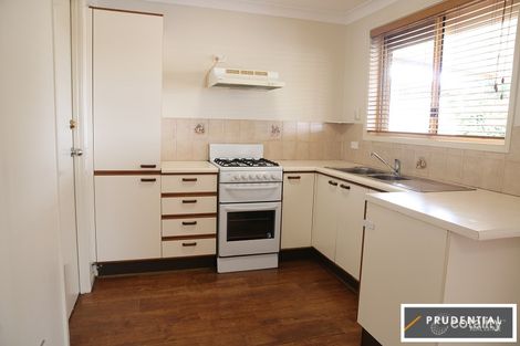 Property photo of 23 Archibald Crescent Rosemeadow NSW 2560