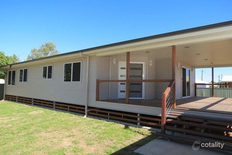 8 Clark Dr, Emerald, QLD 4720