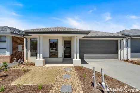 Property photo of 16 Dulce Street Diggers Rest VIC 3427