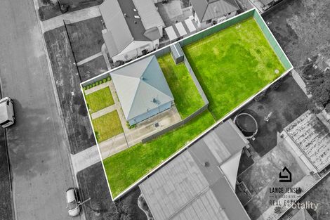 Property photo of 38 Buttaba Avenue Belmont North NSW 2280