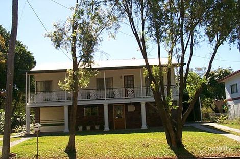 8 Wattle St, Park Avenue, QLD 4701