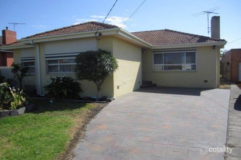Property photo of 17 Fairbairn Street Springvale VIC 3171
