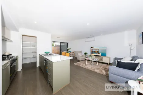 Property photo of 7 Counsel Road Fraser Rise VIC 3336