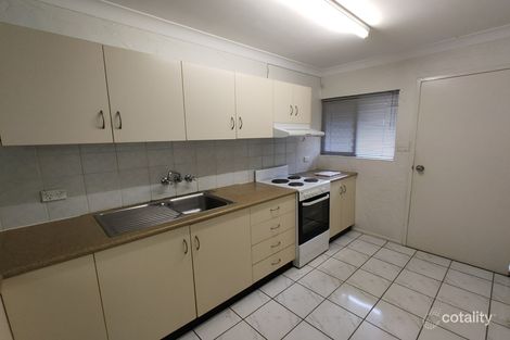 3/5 Curtin St, Westcourt, QLD 4870