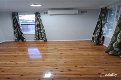 Property photo of 8 Aurora Drive Whalan NSW 2770