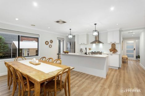 Property photo of 11 Morinda Way Doreen VIC 3754