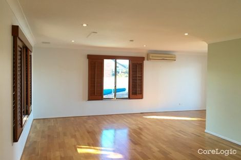 Property photo of 17 Naranja Crescent Benowa QLD 4217