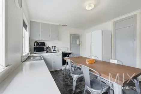 Property photo of 52 Edinburgh Crescent Goodwood TAS 7010