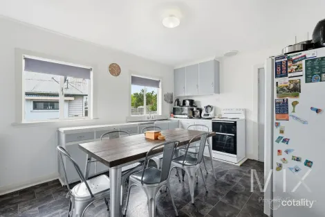 Property photo of 52 Edinburgh Crescent Goodwood TAS 7010