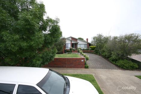Property photo of 12 Bordeaux Drive Waurn Ponds VIC 3216