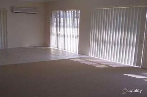 Property photo of 14 Holliday Drive Edens Landing QLD 4207