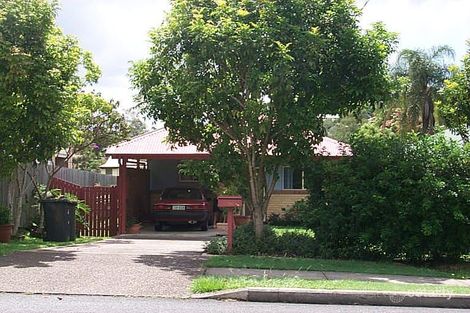 74 Edmondstone St, Newmarket, QLD 4051