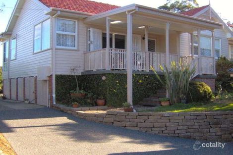 12 Croudace Bay Rd, Belmont, NSW 2280