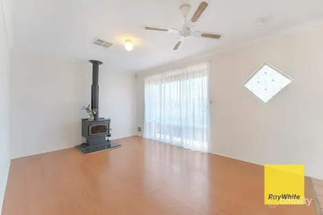 Property photo of 6 Brookside Gardens Caversham WA 6055