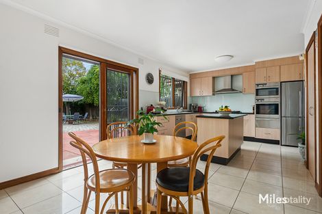 Property photo of 15 Hilltop Crescent Ivanhoe East VIC 3079