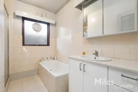 Property photo of 9/127 Hawdon Street Heidelberg VIC 3084