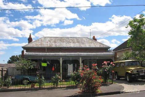 8 Fitzgibbon Ave, Brunswick West, VIC 3055