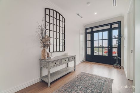 Property photo of 1 Andaman Drive Craigieburn VIC 3064