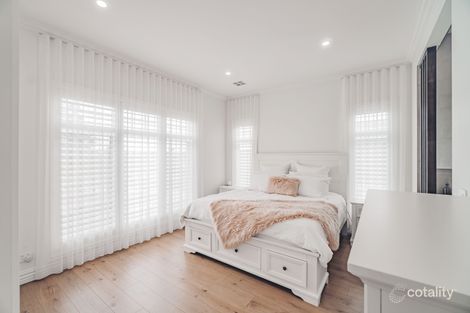 Property photo of 1 Andaman Drive Craigieburn VIC 3064