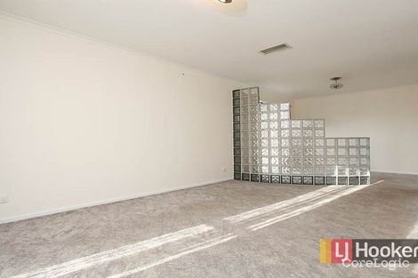 Property photo of 9 Kenmore Close Hoppers Crossing VIC 3029
