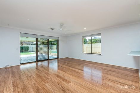 Property photo of 33 Naunton Crescent Eden Hill WA 6054