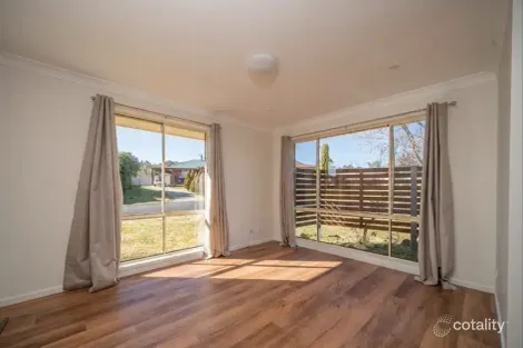 Property photo of 10 Ishbell Drive Armidale NSW 2350