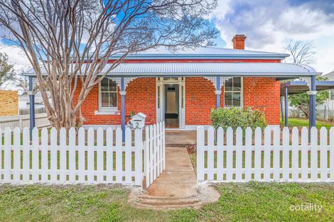 2 Martin St, North Tamworth, NSW 2340
