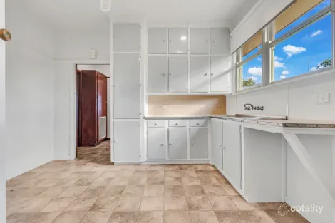 Property photo of 21 Garden Crescent Echuca VIC 3564