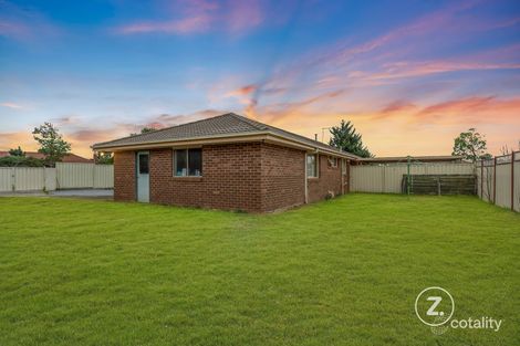 Property photo of 4 Pinnacle Crescent Brookfield VIC 3338