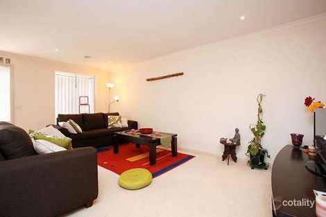 Property photo of 2/23 Jade Way Hillside VIC 3037