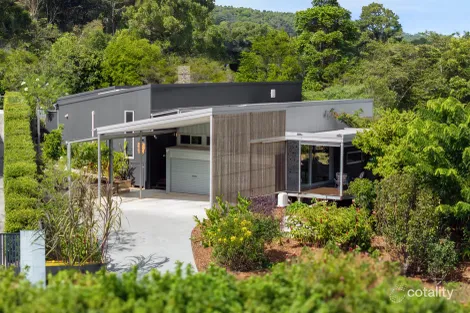 6 Cook St, Eumundi, QLD 4562