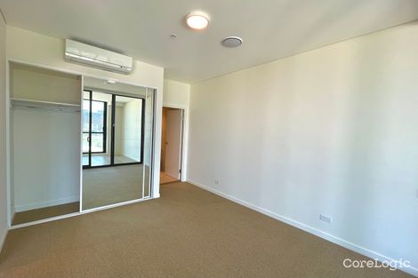 Property photo of 709/17 Wentworth Place Wentworth Point NSW 2127
