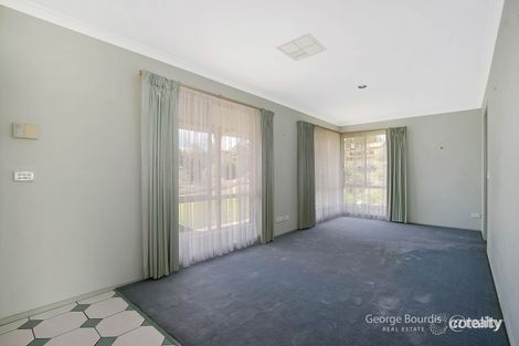 Property photo of 31 Peacock Avenue West Wodonga VIC 3690
