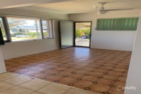 2/10 Frost St, Clontarf, QLD 4019