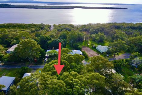 45 Charles Tce, Macleay Island, QLD 4184