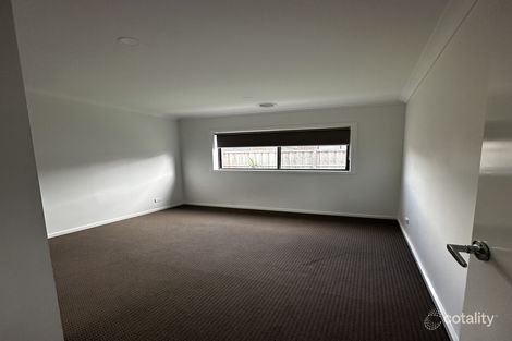 Property photo of 31 Escapade Street Tarneit VIC 3029