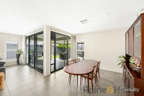 Property photo of 10 Boden Crescent Oran Park NSW 2570