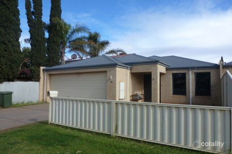 Property photo of 8B Bracklemann Drive Boulder WA 6432