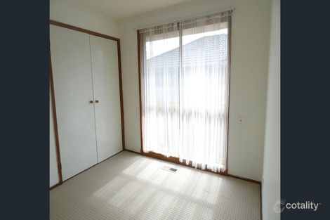 Property photo of 33 Inverness Street Endeavour Hills VIC 3802
