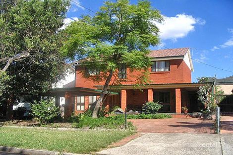 19 Latvia Ave, Greenacre, NSW 2190