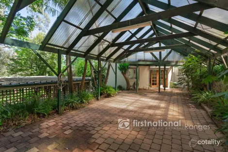 Property photo of 40 Fern Glade Drive Emerald VIC 3782