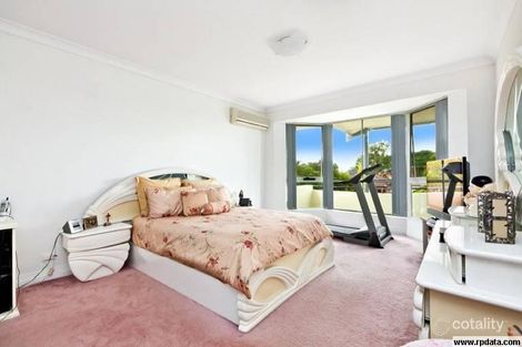 Property photo of 28 Cotswold Road Strathfield NSW 2135